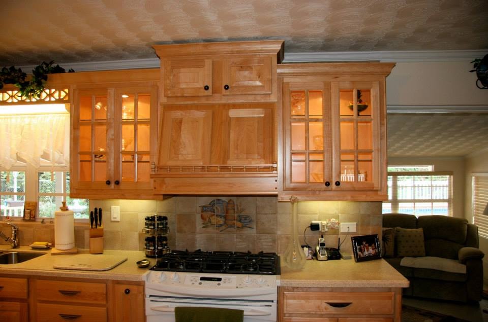 Bethel Kitchen — Range Hood Surround